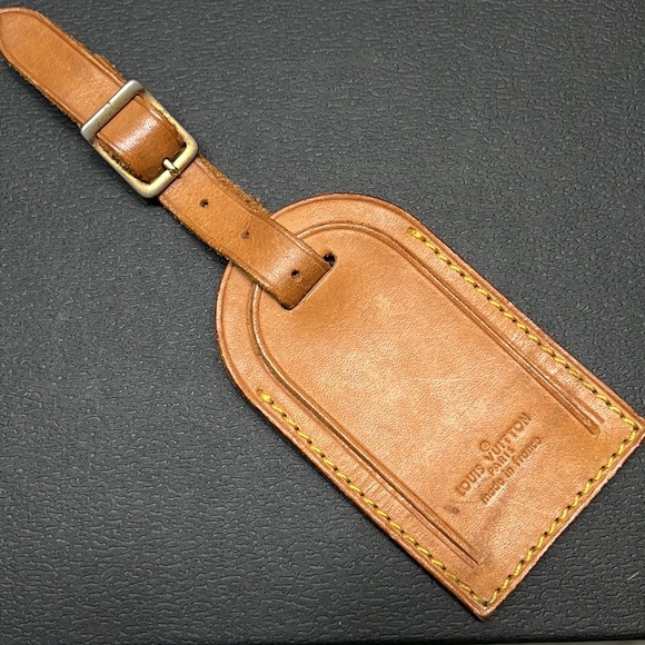 Louis Vuitton Accessories - LV LUGAGE TAG IN GUC